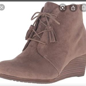 Dr scholl Bootie wedges